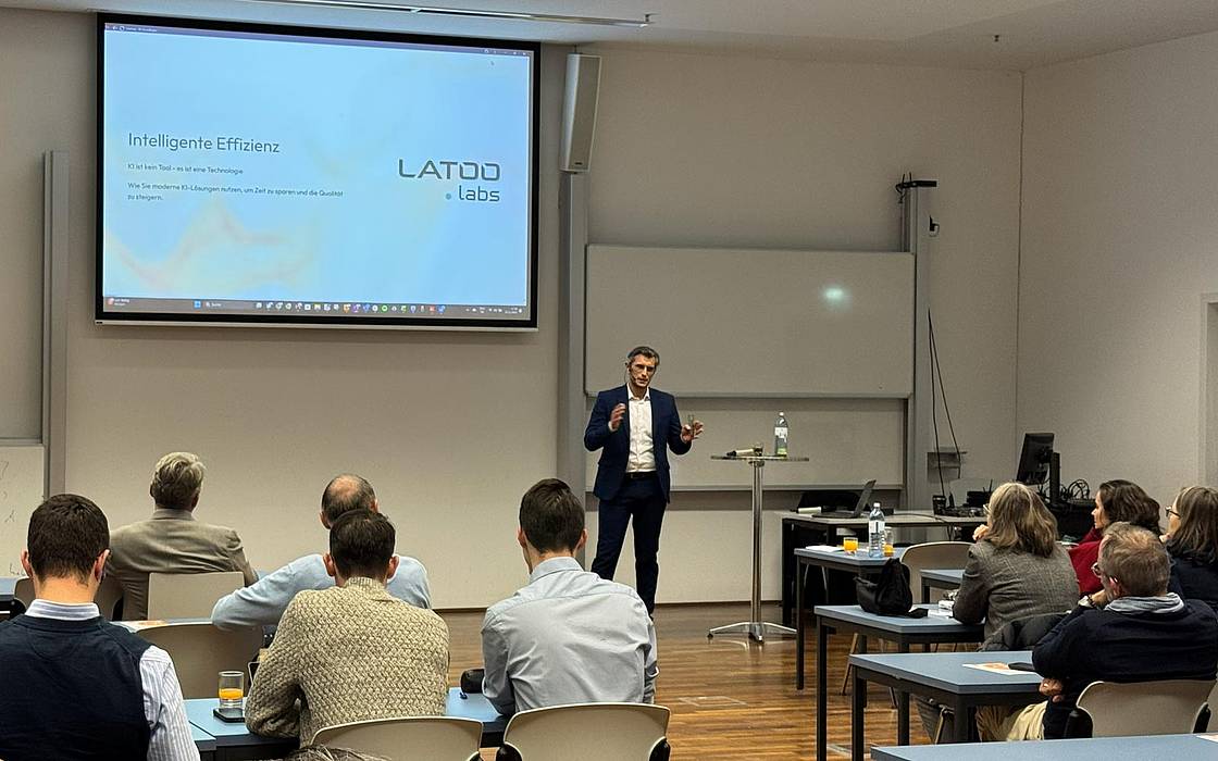 Wie KI den Kanzleialltag erleichtert Philip Maurer Latoo.labs Brainy KI Tool